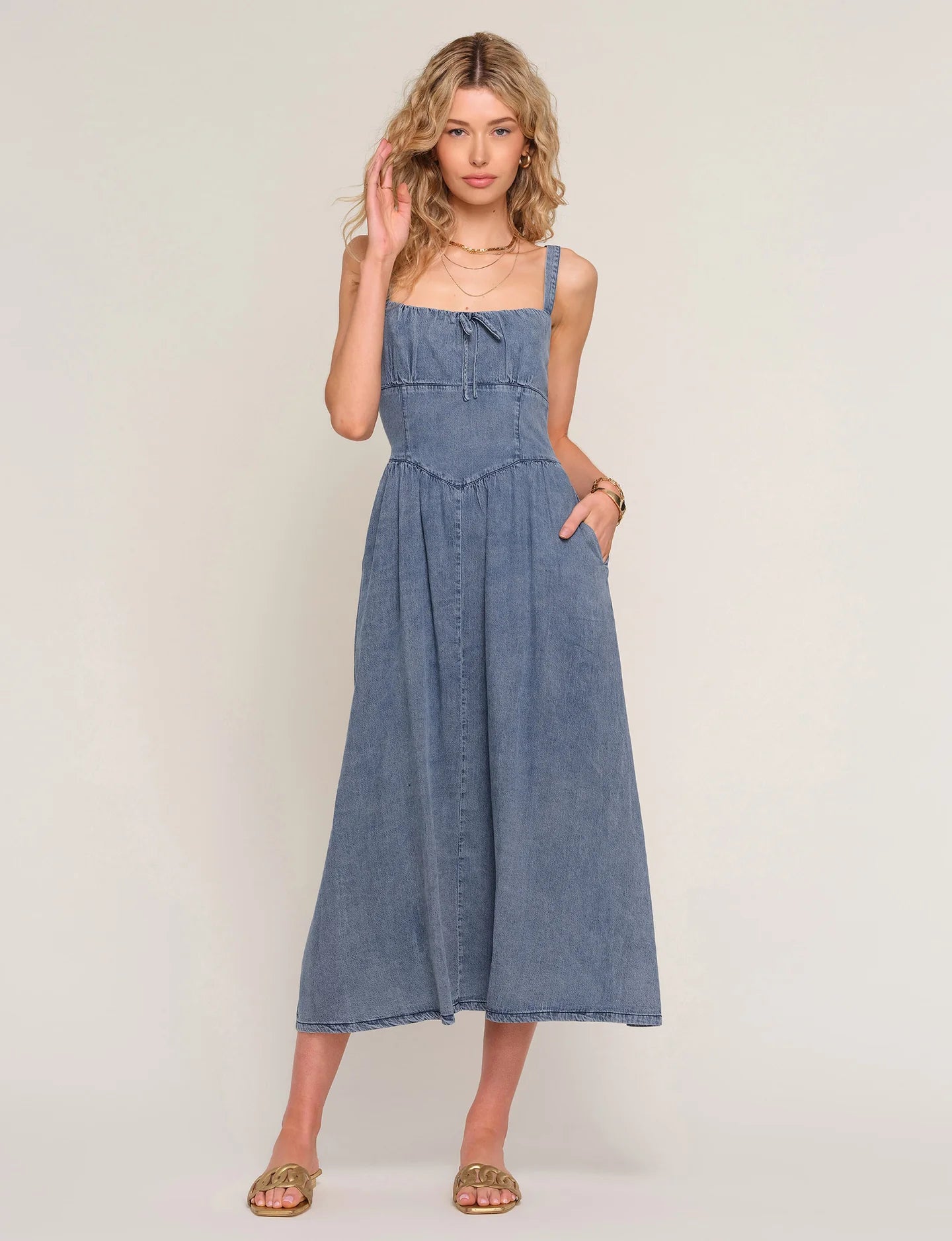 heartloom denim dress HEARTLOOM Ronan Dress in Blue