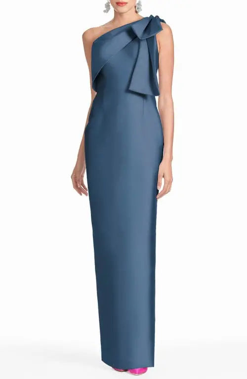 Bonnie Gown